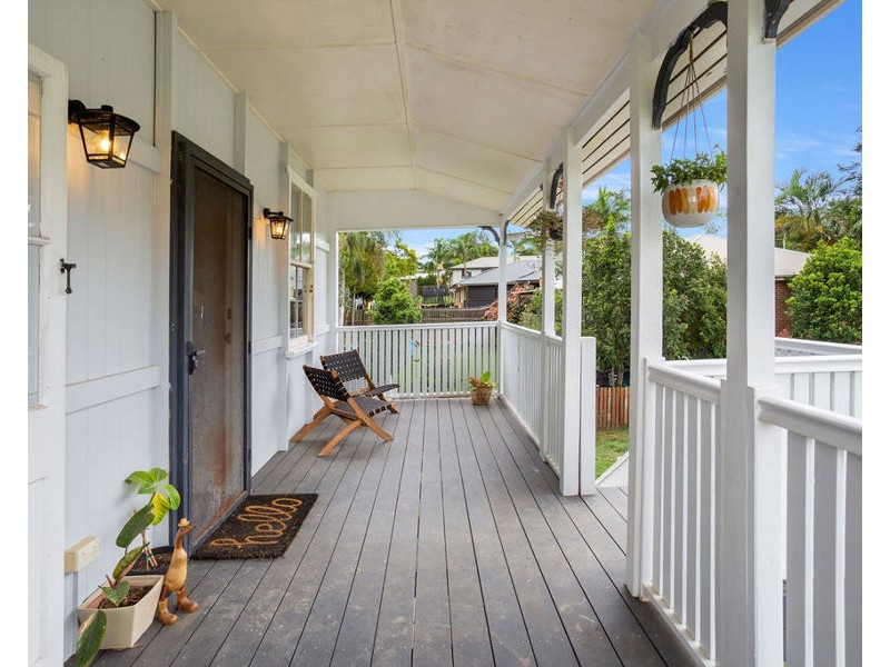 11 Wellen Street, Bundamba QLD 4304