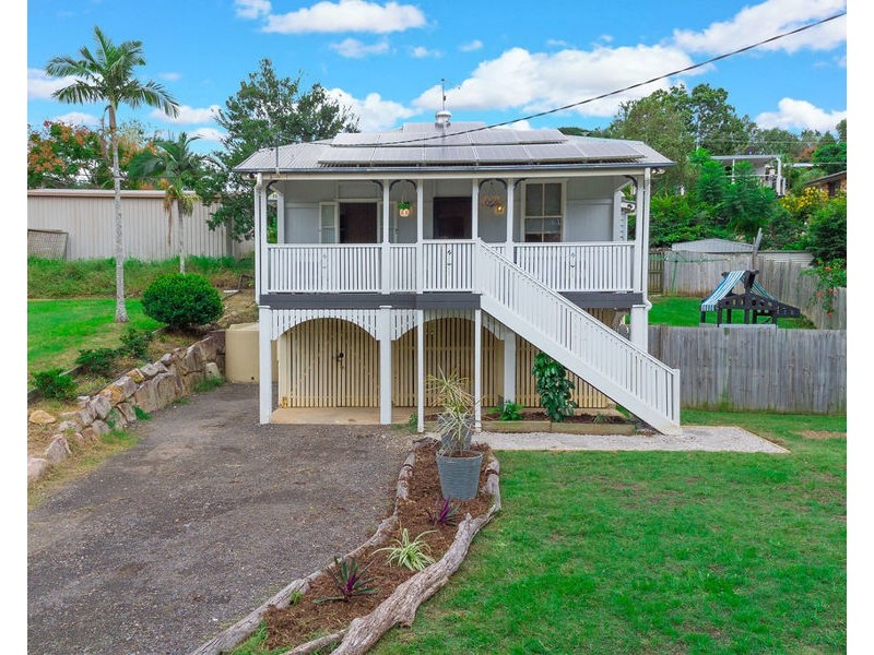 11 Wellen Street, Bundamba QLD 4304