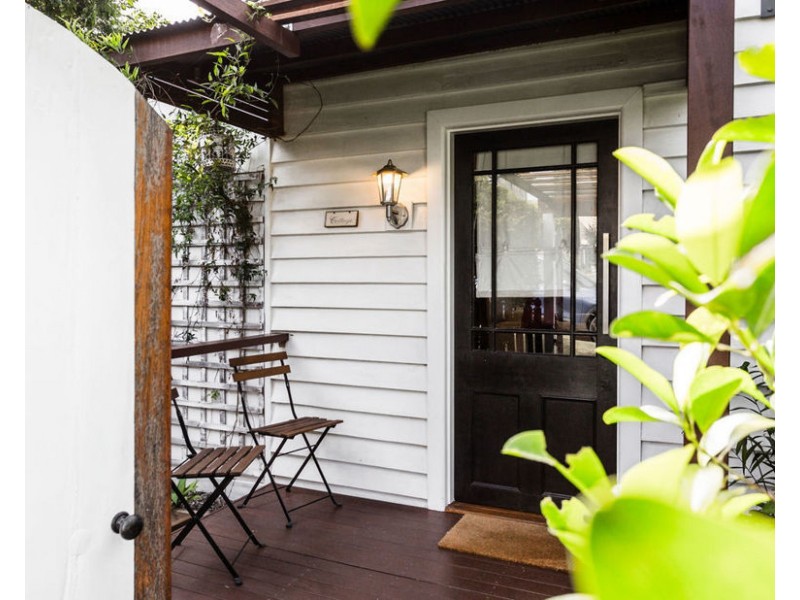 1 Richards Street, North Ipswich QLD 4305