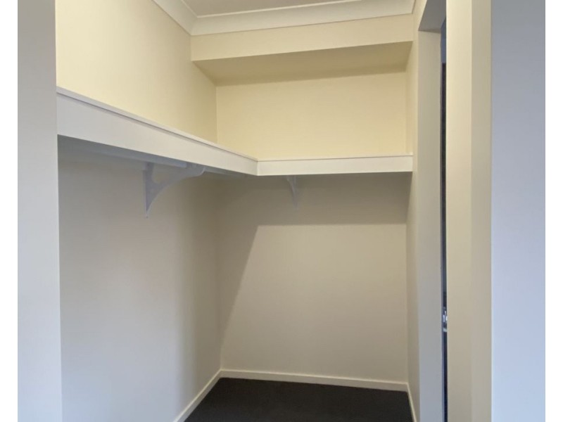 104 Andy Way, Deebing Heights QLD 4306