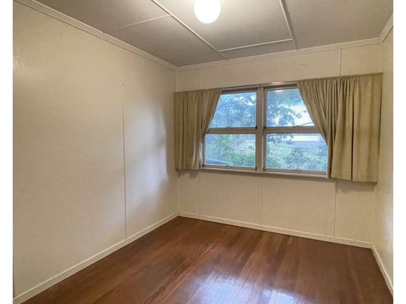 22 Birdwood St, North Ipswich QLD 4305