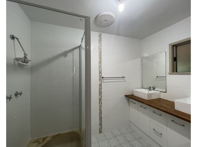 22 Birdwood St, North Ipswich QLD 4305