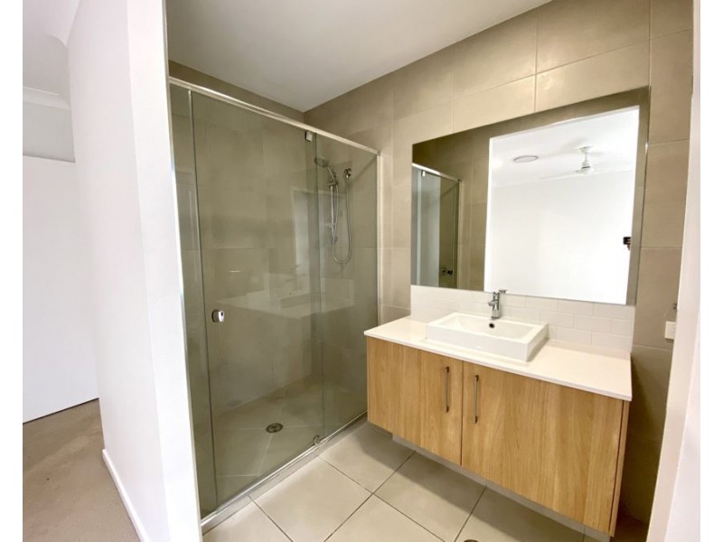 1 Ferdinando St, Pallara QLD 4110