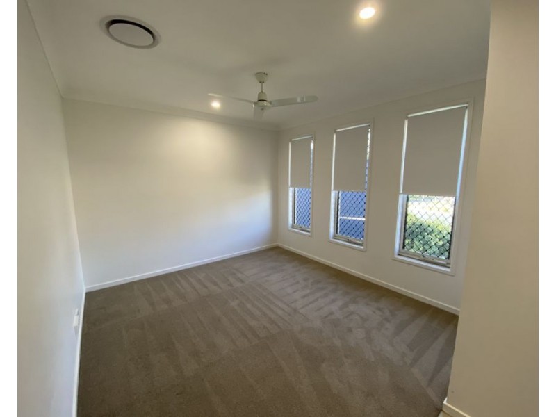 1 Ferdinando St, Pallara QLD 4110