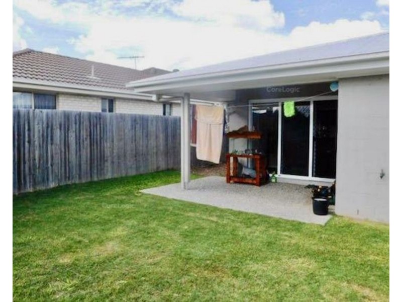 2/33 Nixon Drive, North Booval QLD 4304