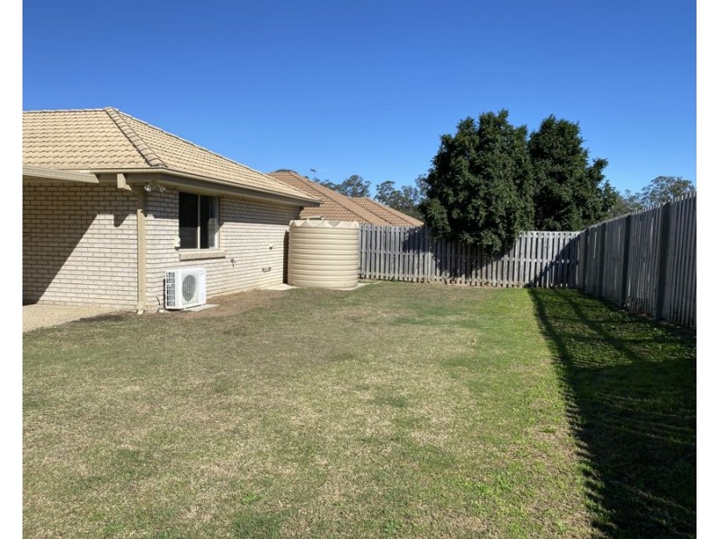 10 Alexandra St, Brassall QLD 4305