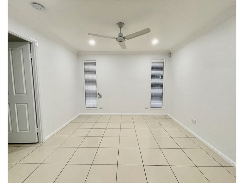 30 Pommer St, Brassall QLD 4305