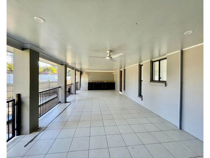 30 Pommer St, Brassall QLD 4305