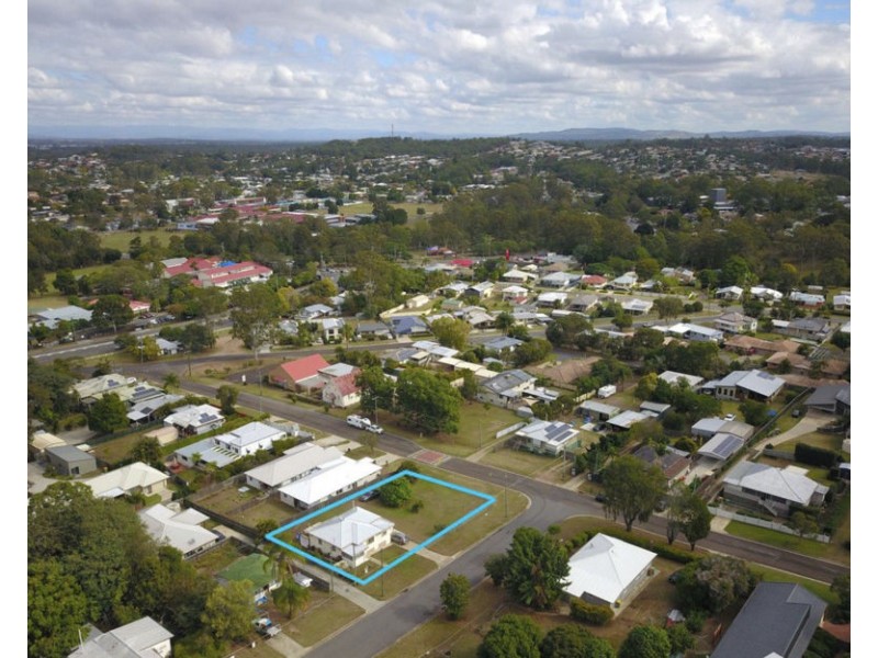 25 Glossop Street, Brassall QLD 4305