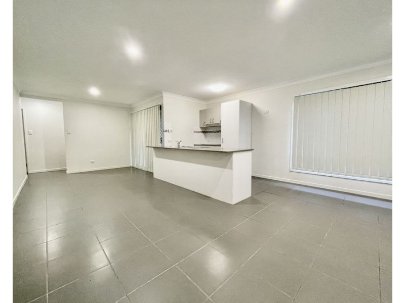 1/25 Juxgold Ave, Collingwood Park QLD 4301