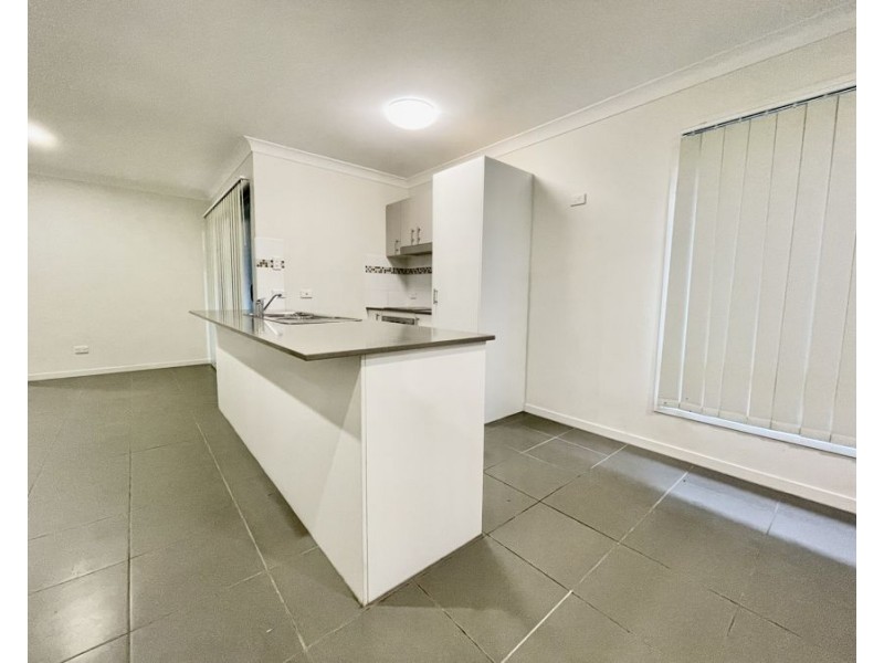 1/25 Juxgold Ave, Collingwood Park QLD 4301