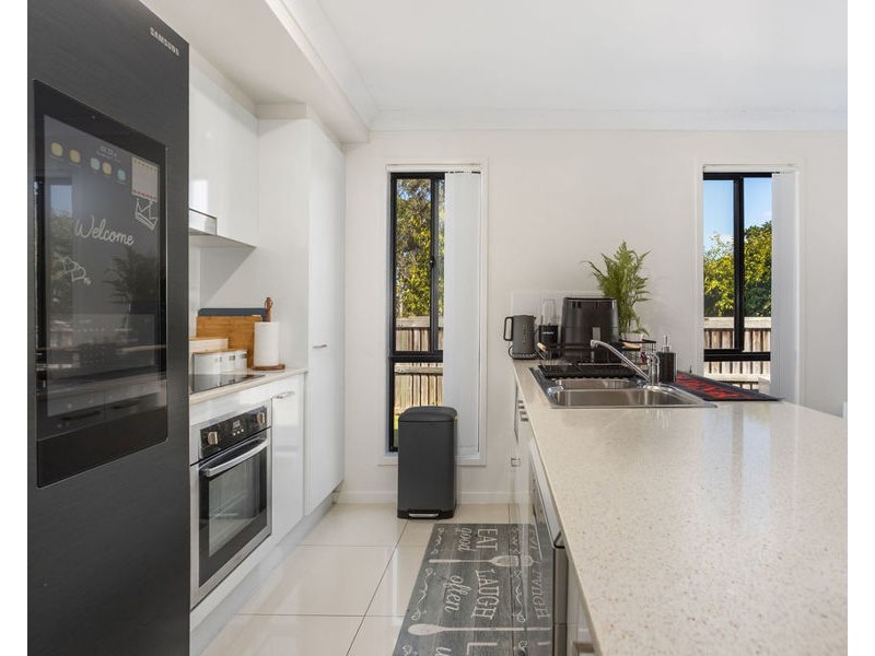 12 Cahill Crescent, Collingwood Park QLD 4301