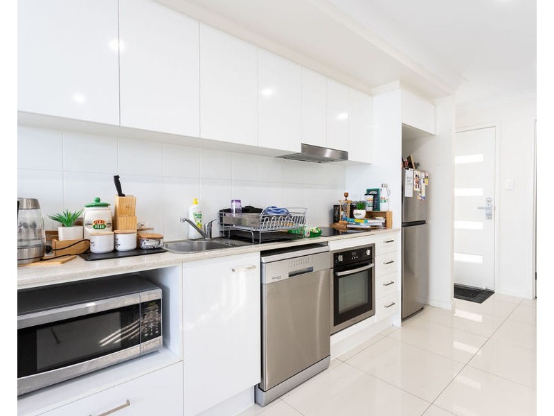 12 Cahill Crescent, Collingwood Park QLD 4301