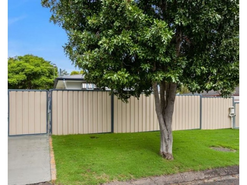 57 Gladstone Rd, Sadliers Crossing QLD 4305