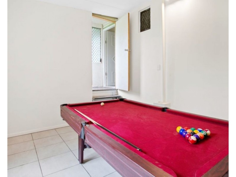 57 Gladstone Rd, Sadliers Crossing QLD 4305