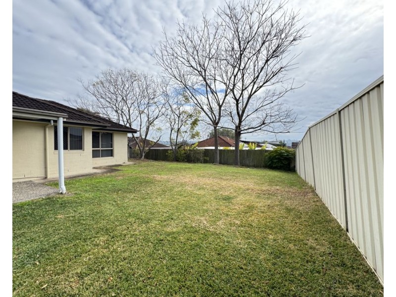 21 Anna Dr, Raceview QLD 4305