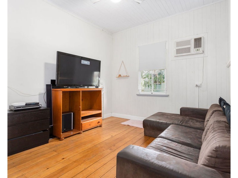 27 Delacy Street, North Ipswich QLD 4305