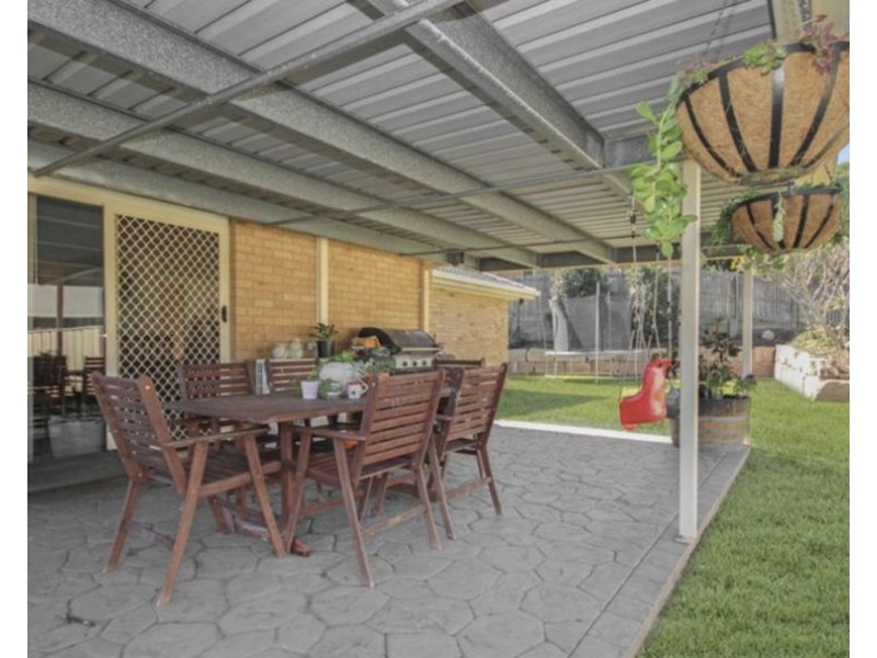 6 Pearse Drive, Brassall QLD 4305