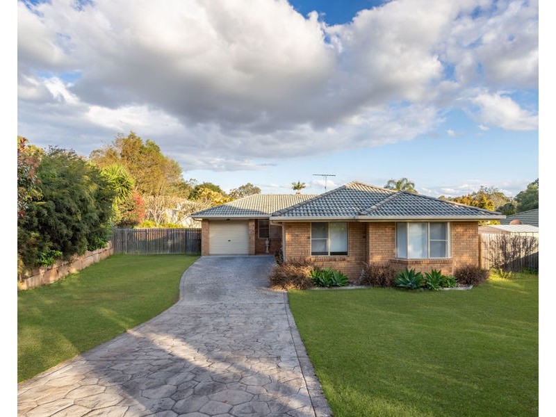6 Pearse Drive, Brassall QLD 4305