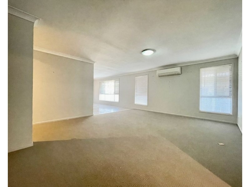 37 Mitchell St, Redbank Plains QLD 4301
