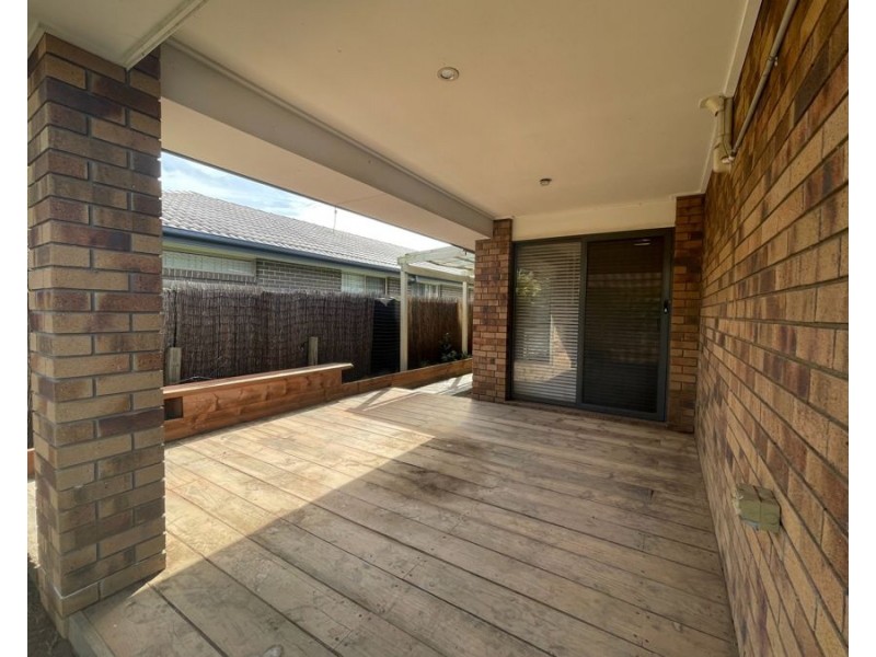 37 Mitchell St, Redbank Plains QLD 4301