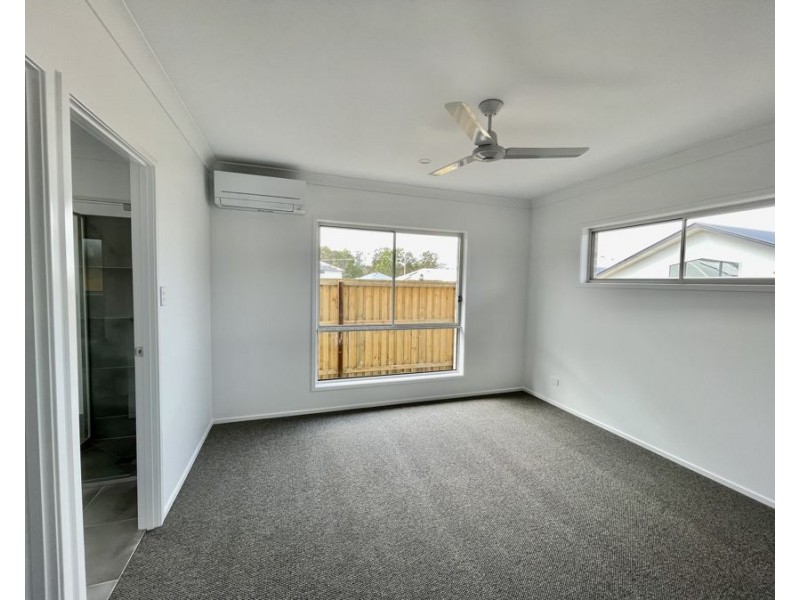 65 Boyland Way, Ripley QLD 4306