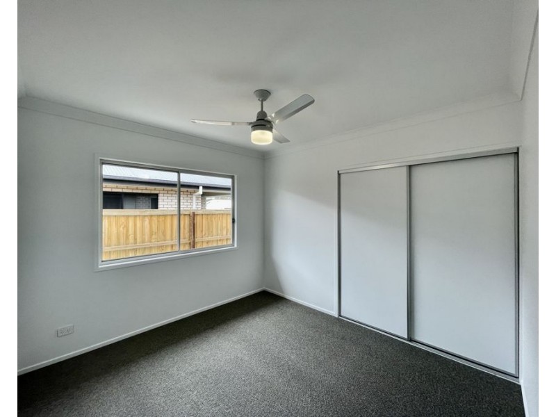 65 Boyland Way, Ripley QLD 4306