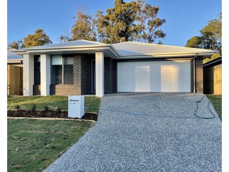 42 Waratah St, Pallara QLD 4110