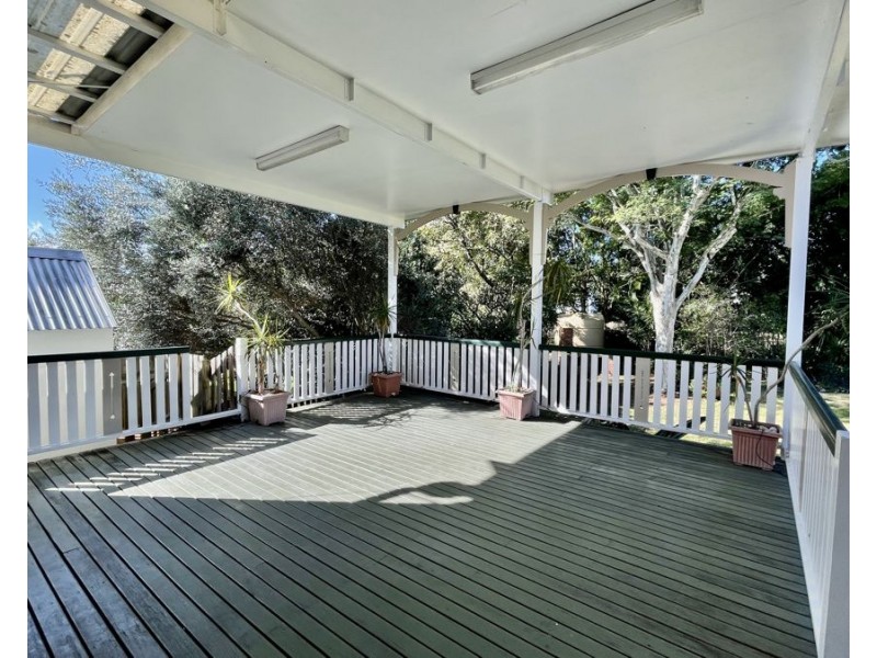 4 Bright St, Newtown QLD 4305