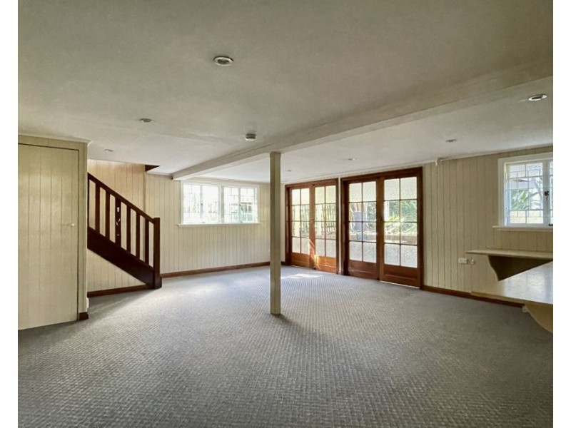 4 Bright St, Newtown QLD 4305