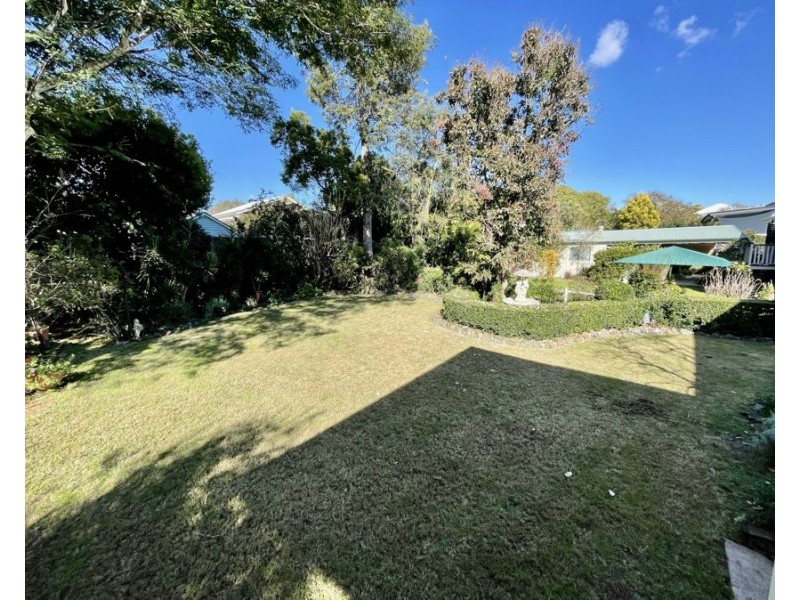 4 Bright St, Newtown QLD 4305