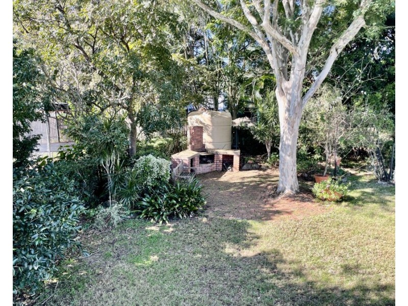 4 Bright St, Newtown QLD 4305