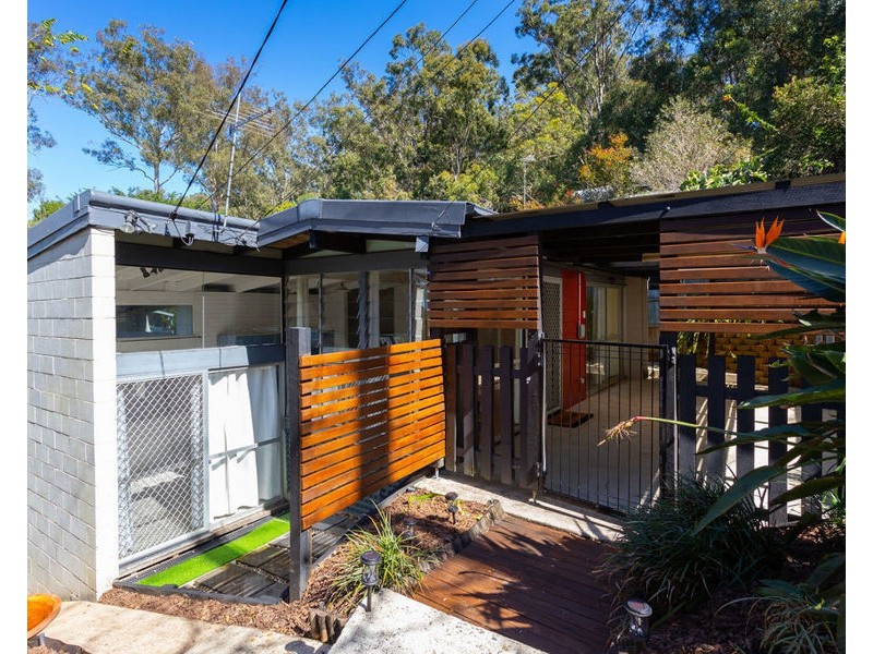 7 Surrey Road, Bellbird Park QLD 4300