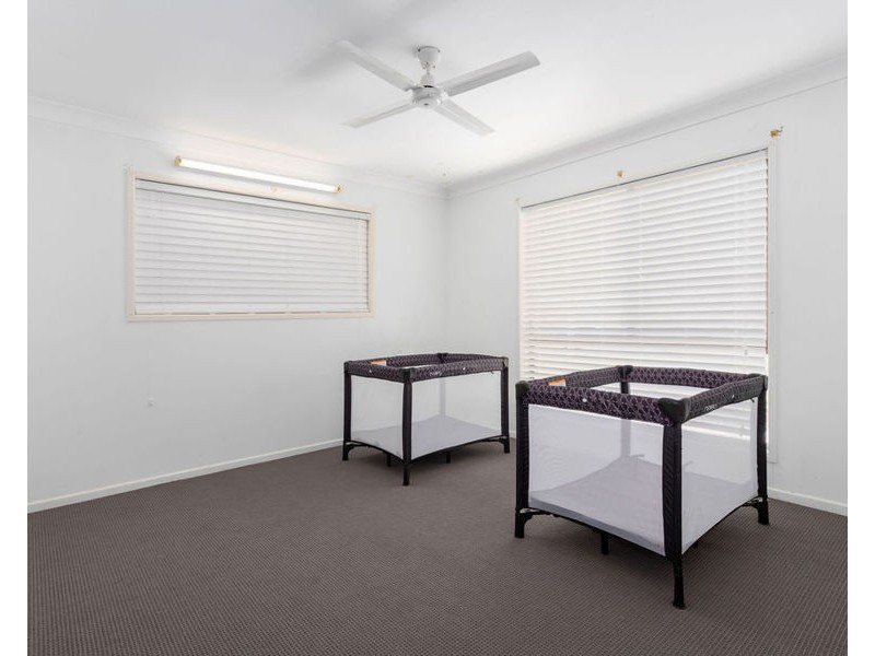 13 Shannon Road, Lowood QLD 4311