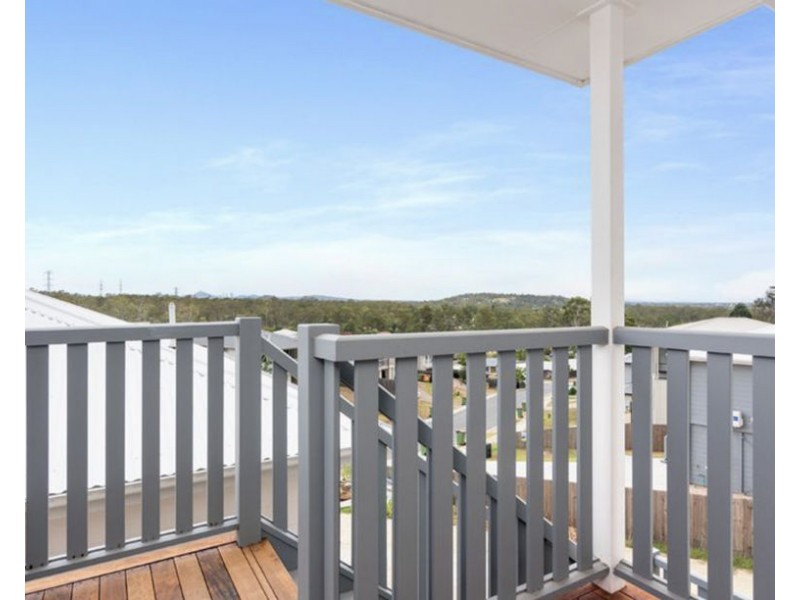 1/54A Brentwood Dr, Bundamba QLD 4304