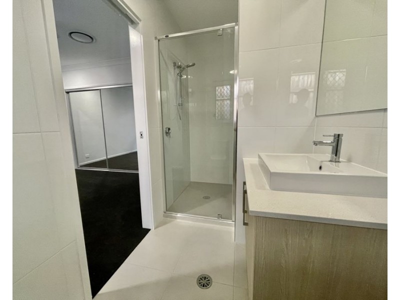 54 Maldon St, Pallara QLD 4110