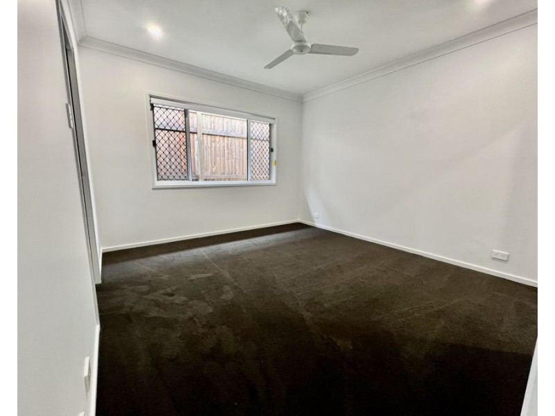 54 Maldon St, Pallara QLD 4110