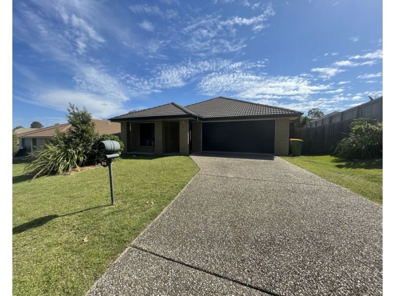 10 Friendship Place, Brassall QLD 4305
