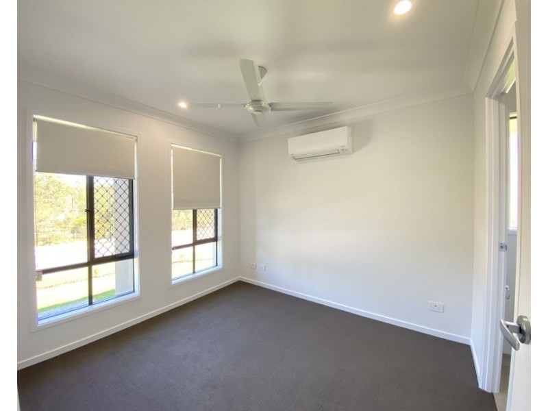 17 Dawson Place, Brassall QLD 4305