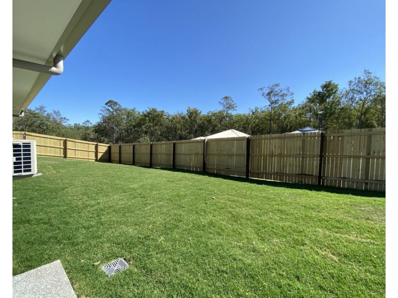 17 Dawson Place, Brassall QLD 4305