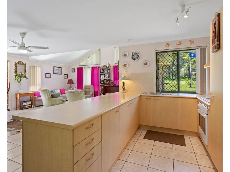 55 Thallon Road, Kensington Grove QLD 4341