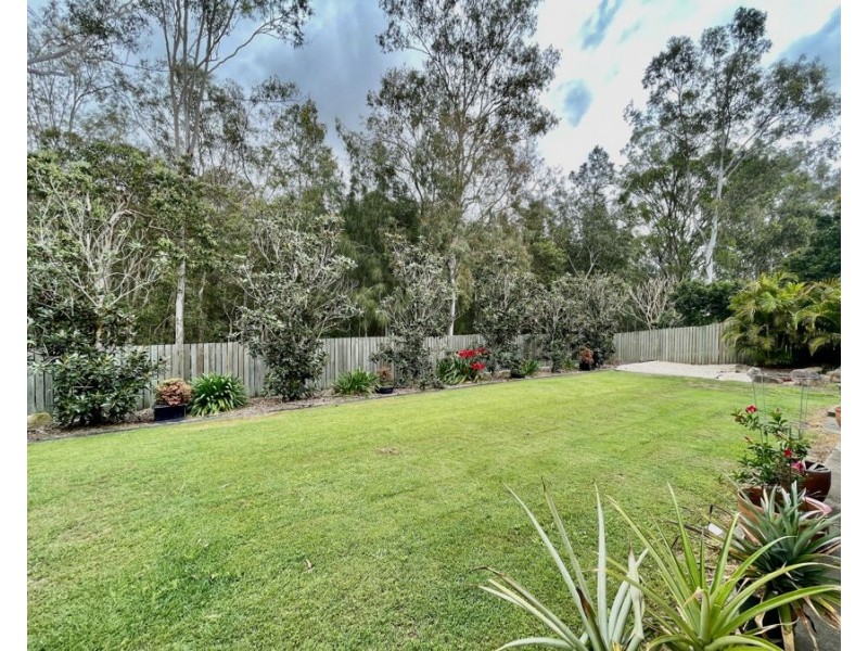 16A Jacana Crs, Flinders View QLD 4305