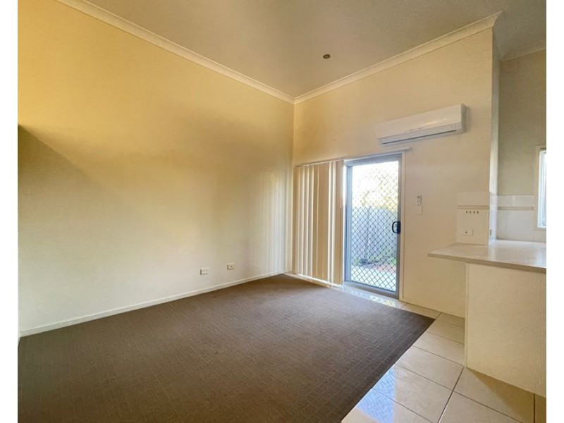 30/45 Blaxland Crs, Redbank Plains QLD 4301