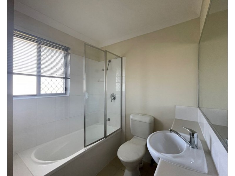 30/45 Blaxland Crs, Redbank Plains QLD 4301