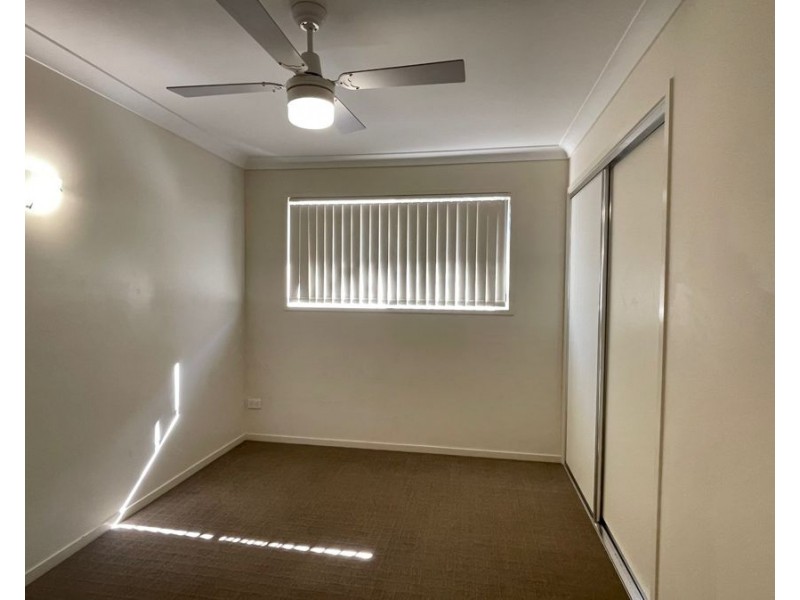 30/45 Blaxland Crs, Redbank Plains QLD 4301