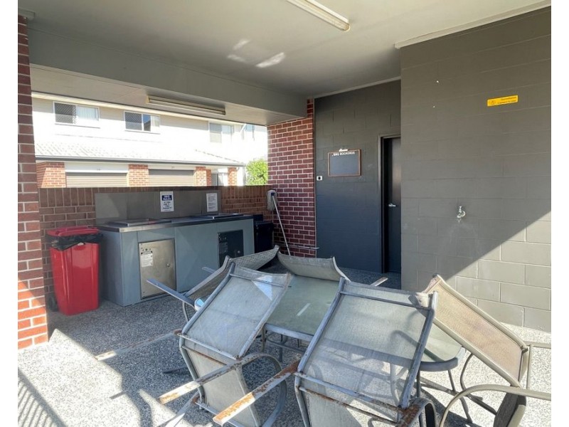 30/45 Blaxland Crs, Redbank Plains QLD 4301