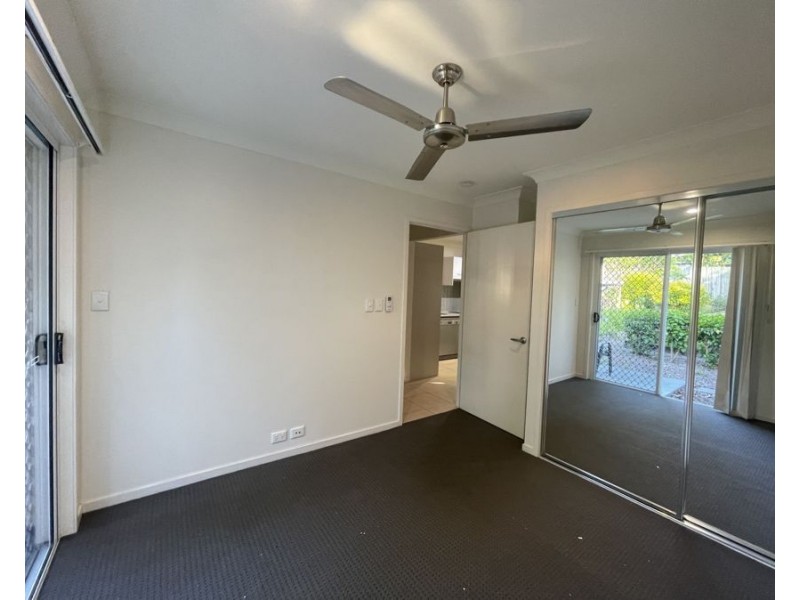 11/5 Judith Street, Flinders View QLD 4305