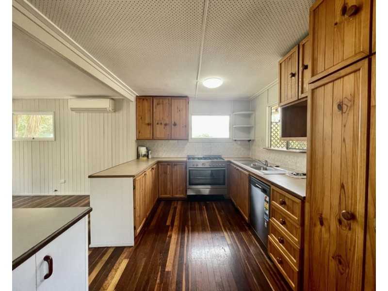 14 Ipswich St, Riverview QLD 4303