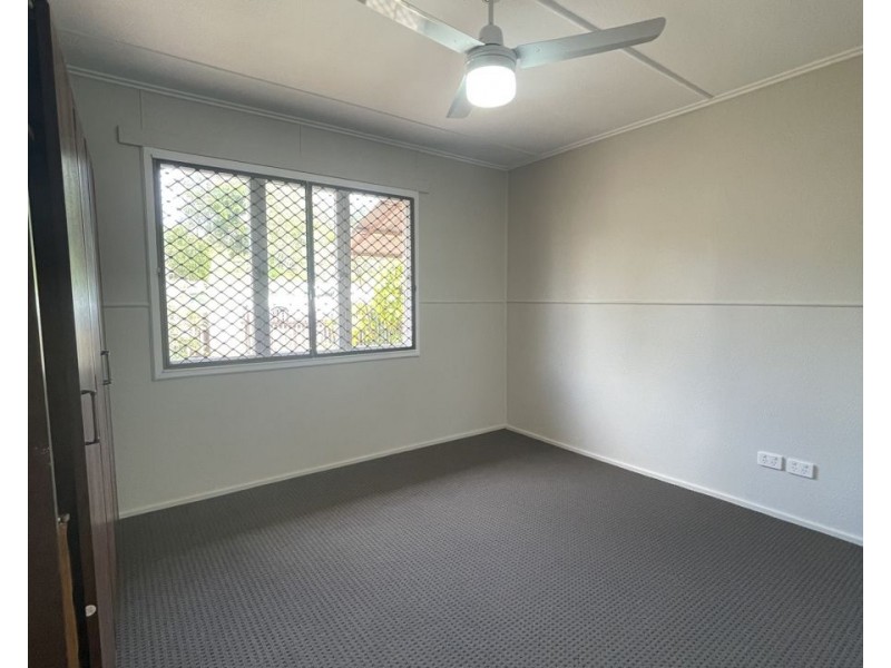 14 Ipswich St, Riverview QLD 4303