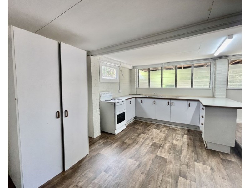 14 Ipswich St, Riverview QLD 4303